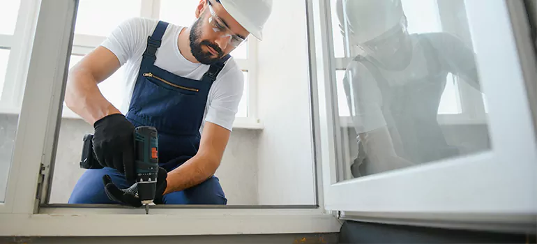 Replace Broken Window Pane in Pinellas Park, FL